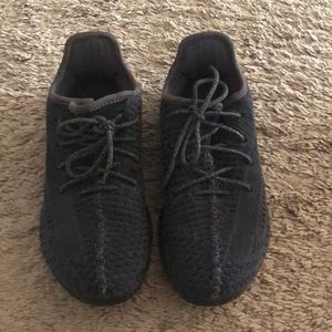 Yeezy Boost Adidas Kids Size 2